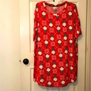 NWT Christmas Gnomes Comfy with Pockets Graphic Print Soft Sleepshirt  Size 3X